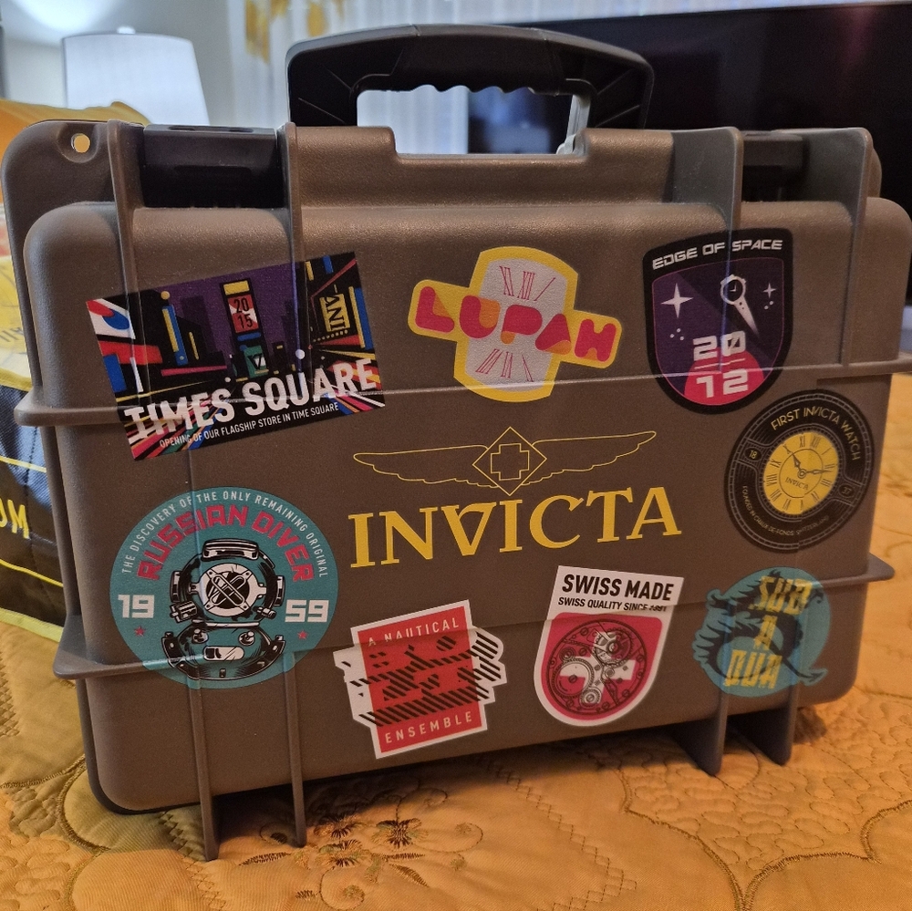 💥INVICTA DIVE CASE